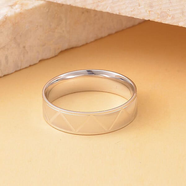 Rhapsody 950 Platinum ZigZag Texture Band Ring (5.75 Grams)