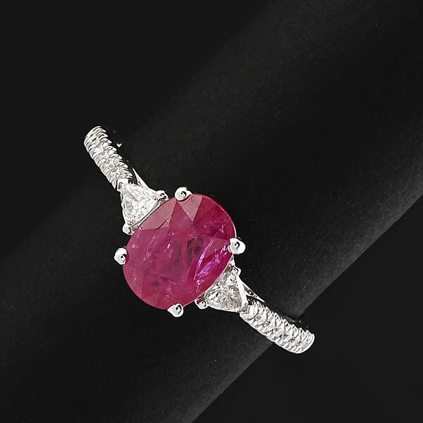 Rhapsody AAAA Royal Ruby And E-F VS Diamond 1.70 Ctw Ring In 950 Platinum 5.36 Grams