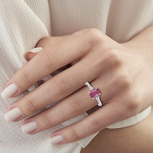 Rhapsody AAAA Royal Ruby And E-F VS Diamond 1.70 Ctw Ring In 950 Platinum 5.36 Grams