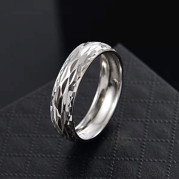 Rhapsody Diamond-cut Band Ring In 950 Platinum 2.50 Grams