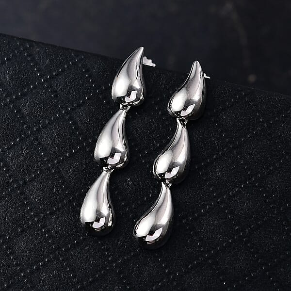 Rhapsody Failing Water Drops Earrings In 950 Platinum 6.40 Grams
