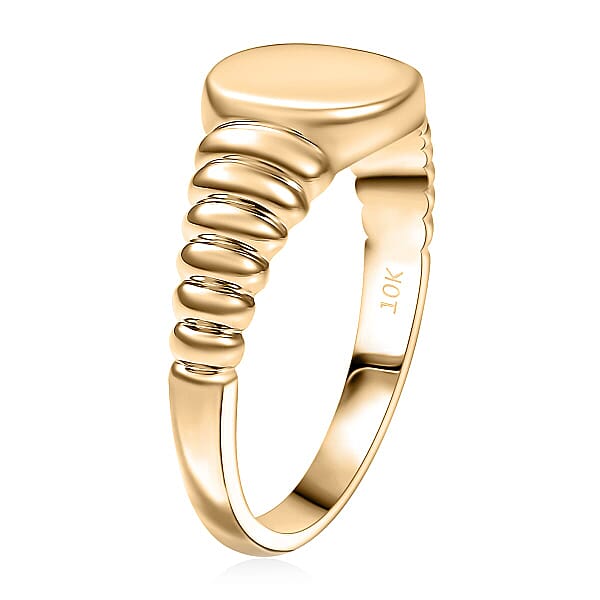 10K Yellow Gold Fancy Ring Gold Wt. 5 G