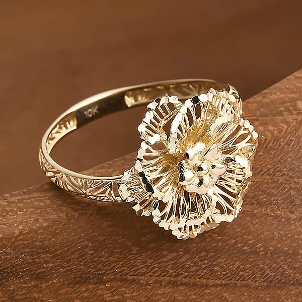 10K Yellow Gold Floral Ring 1.60 Grams