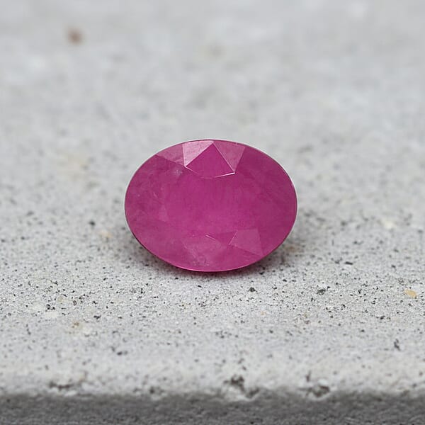 AAA Ruby (Ovl 8x6 Mm) 1.50 Ctw