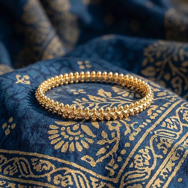 Bangle Bracelet In Goldtone (7.50 In)