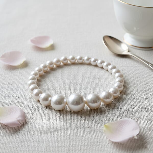 White Shell Pearl Stretch Bracelet (7-7.5In)