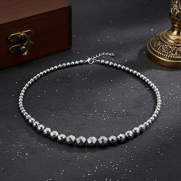 Silver Plated Hematite Beaded Necklace In Silvertone 560.00 Ctw (21.25-23.25 Inches)