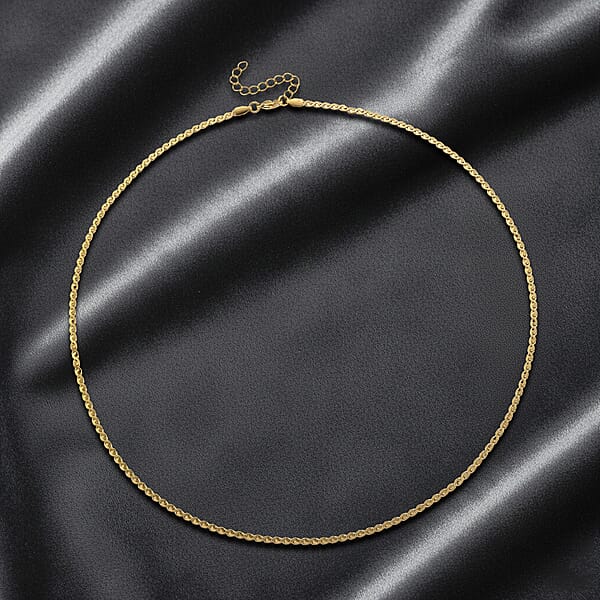 Smooth Curved Twist Chain Necklace In ION Plated YG Stainless Steel (24-26 Inches)
