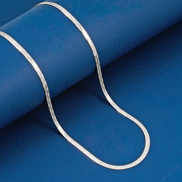 Sterling Silver Textured Wavy Chain Necklace (18 Inches) (3.60 G)