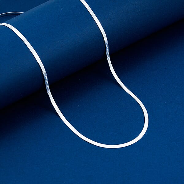 Sterling Silver Zig-Zag Herringbone Chain Necklace (18 Inches) (3.90 Grams)