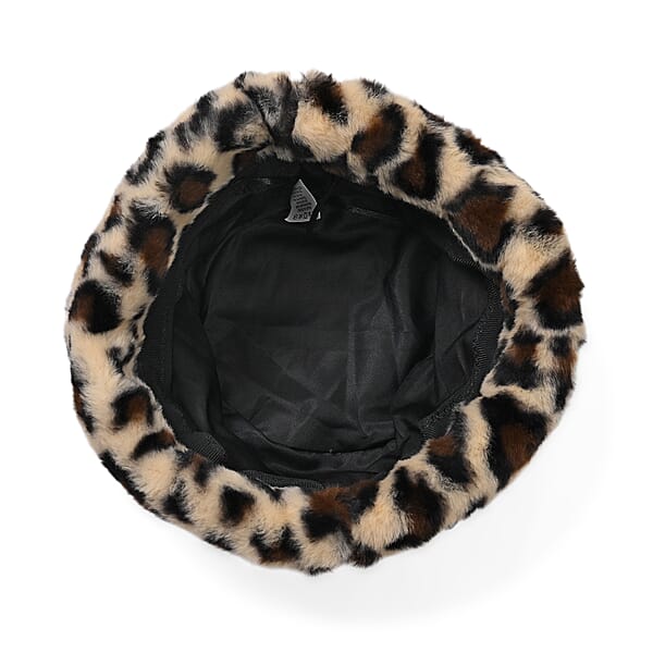 Tamsy Brown Leopard Pattern Faux Fur Set Of Bucket Hat And Scarf