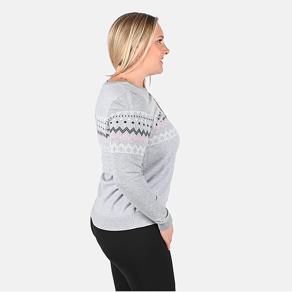 Tamsy Gray Knit Round Neck Sweater With Chevron Pattern - M