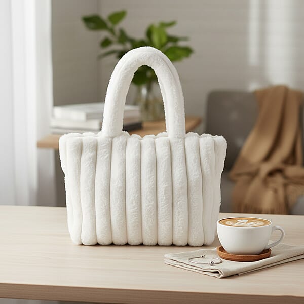 Tamsy White Polyester Faux Fur Shoulder Bag