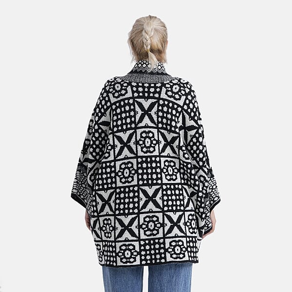 TAMSY White Tile Double Knit Jacquard Cardigan With Shawl Collar - One Size Fits Most