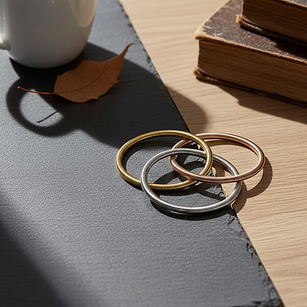 Tri Tone Interlock Bracelet In ION Plated YRG And Stainless Steel (8.5-9.0 Inches)